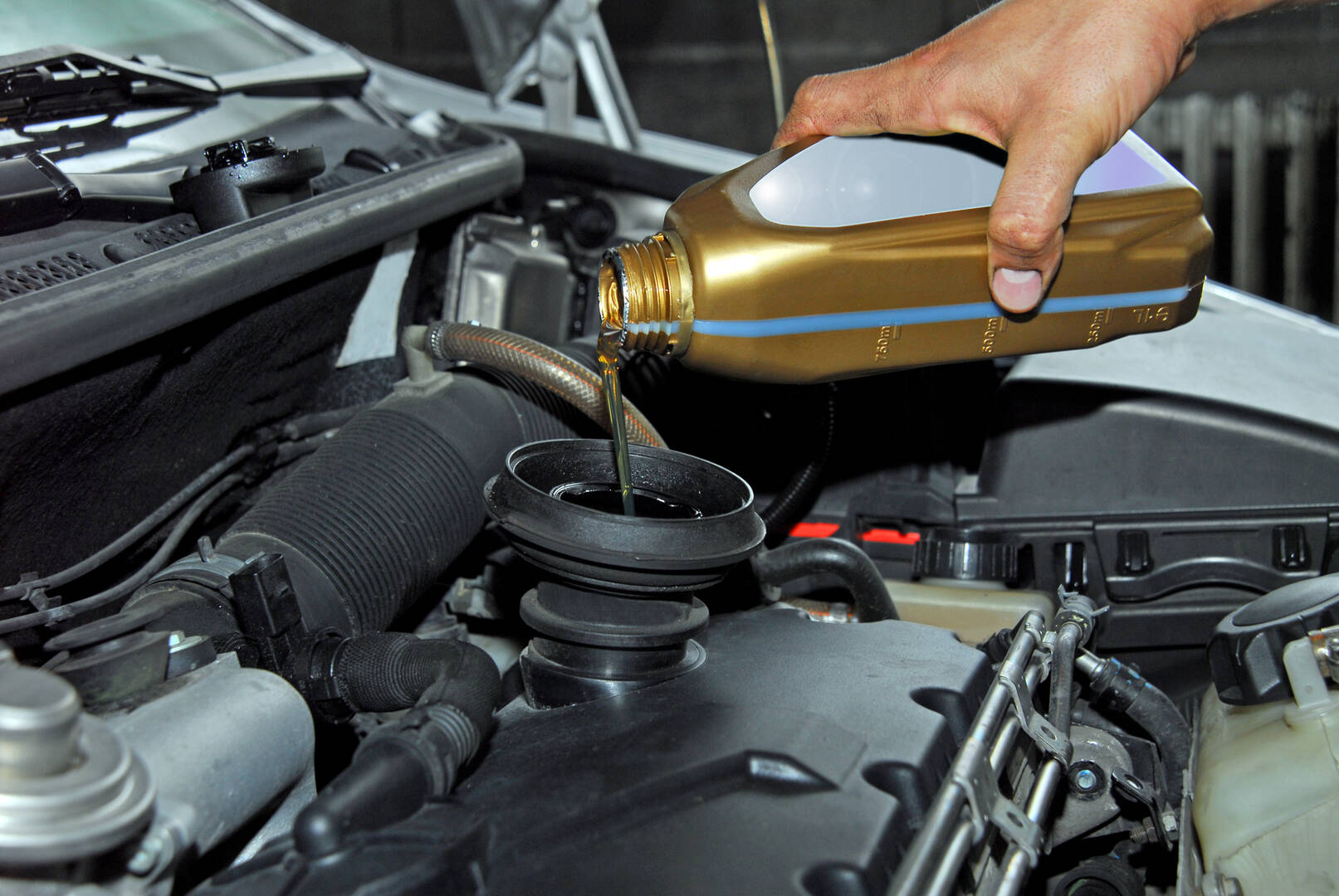 Tremaine's Auto Service logo