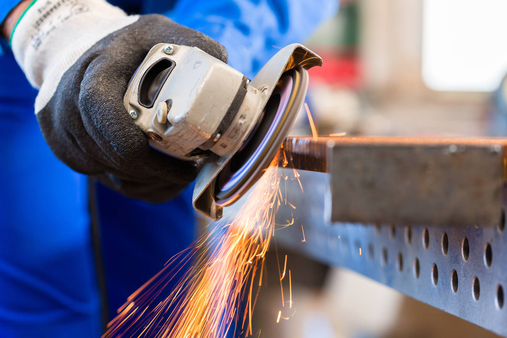 Smith Metal Products logo