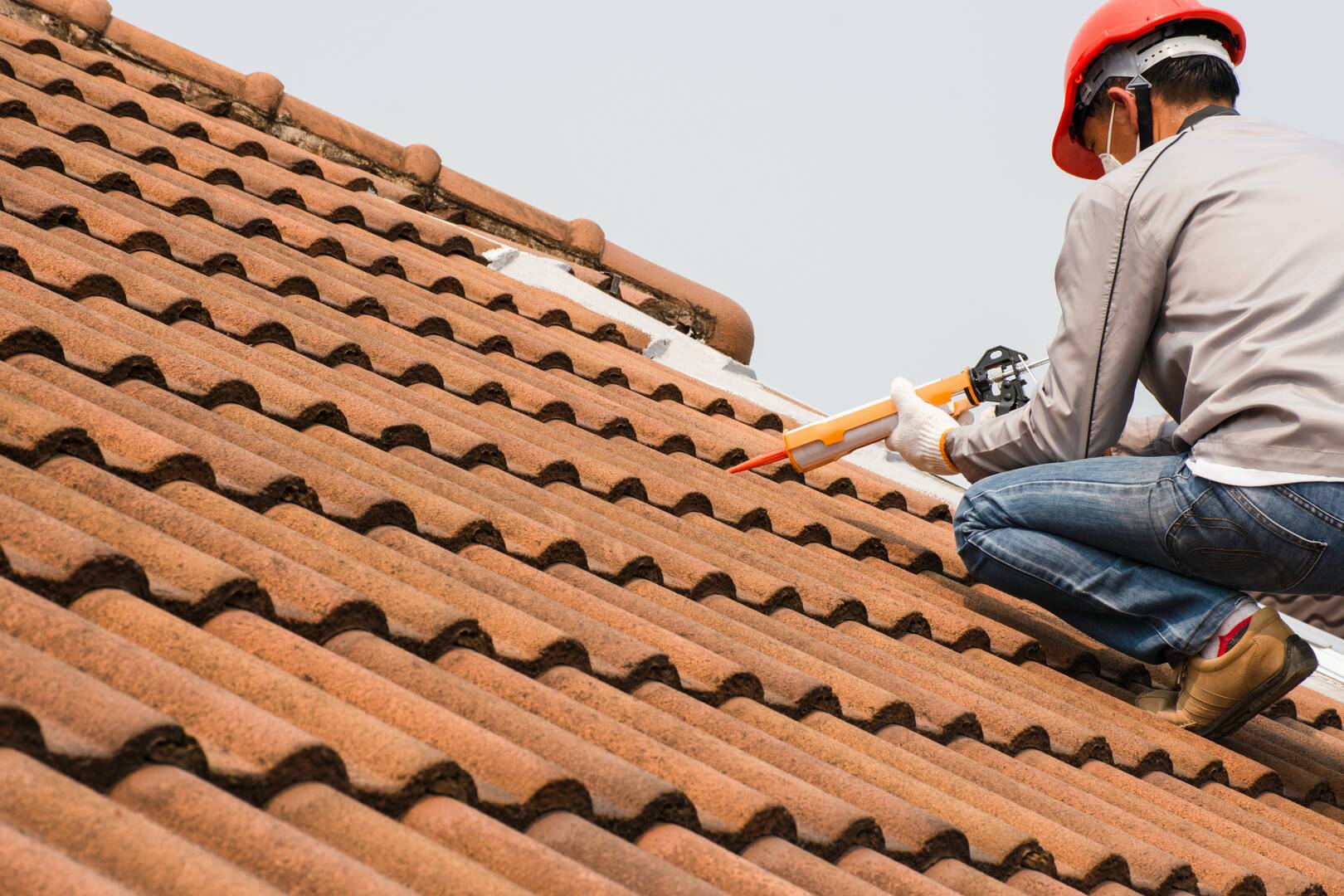 Jackson Roofing & Remodeling LLC logo