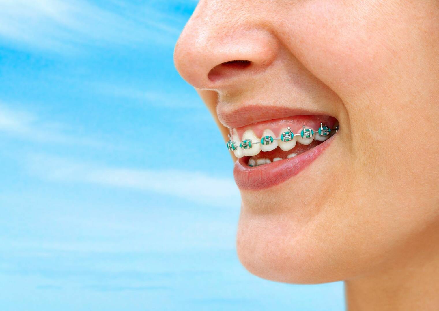 Cascades Dental of Centreville logo