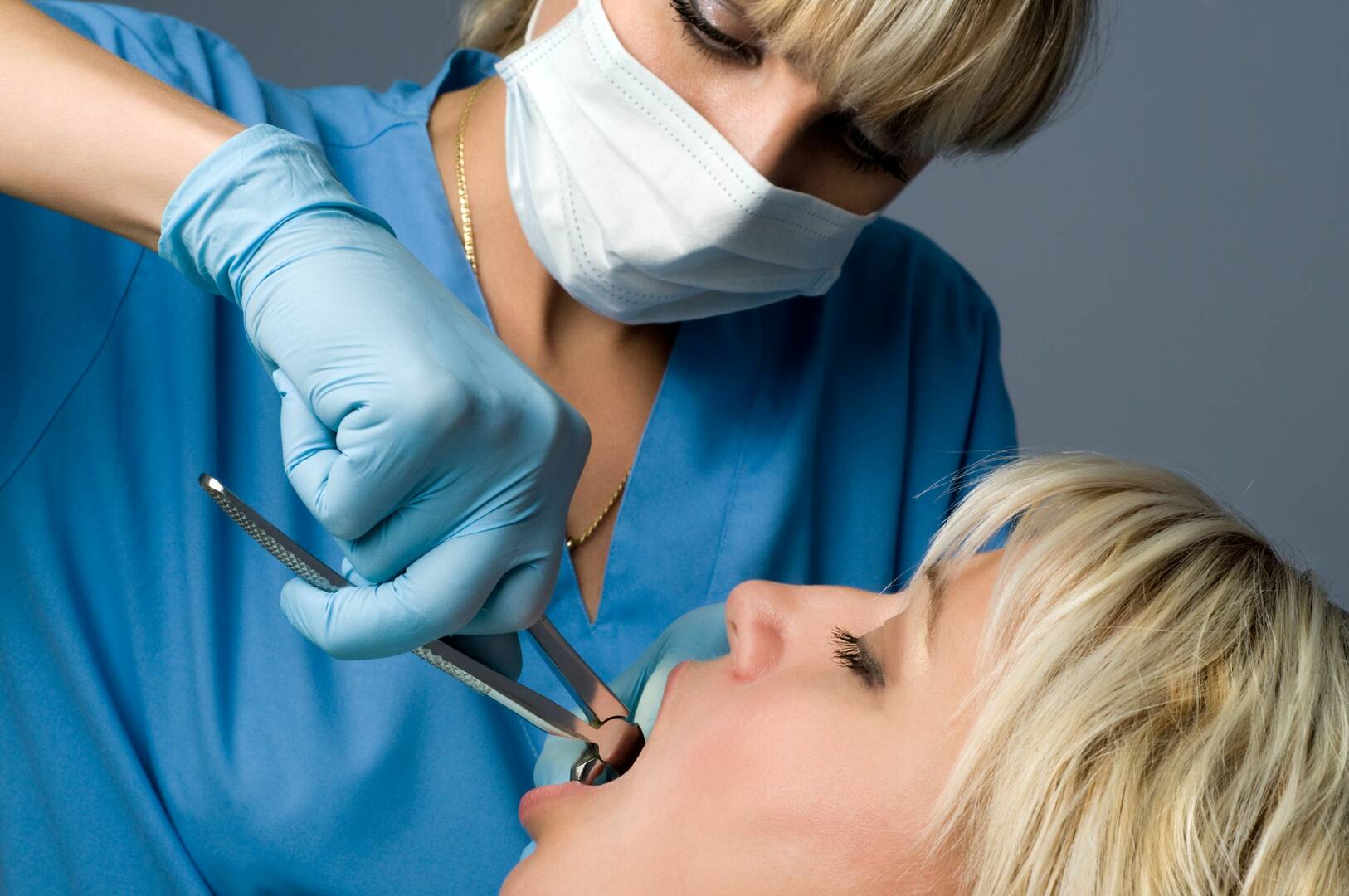 Nelson Denture Clinic logo